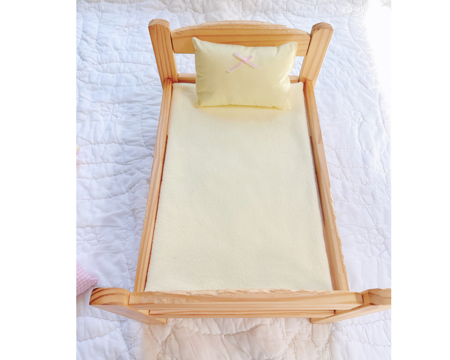 Signature Banana Milkshake - Pet Bed Full Set