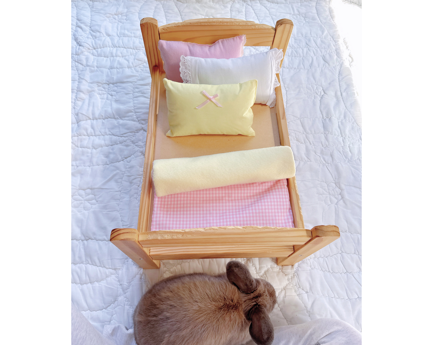 Signature Banana Milkshake - Pet Bed Full Set